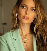 5 pieces of jewelry you'll definitely love to wear