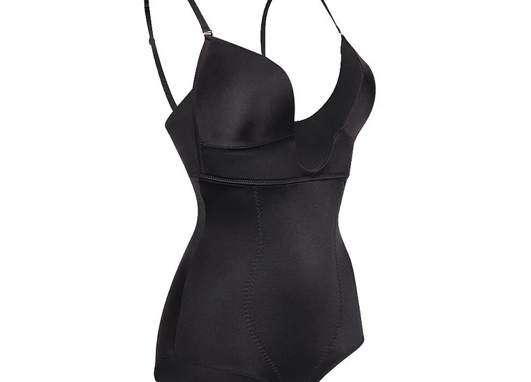 Why You Should Buy Seamless Shapewear